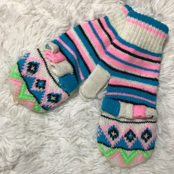 Sequin Sparkle Fair Aisle Pom Pom Scarf & Convertible Mitten to Fingerless Set - Picture 11 of 11